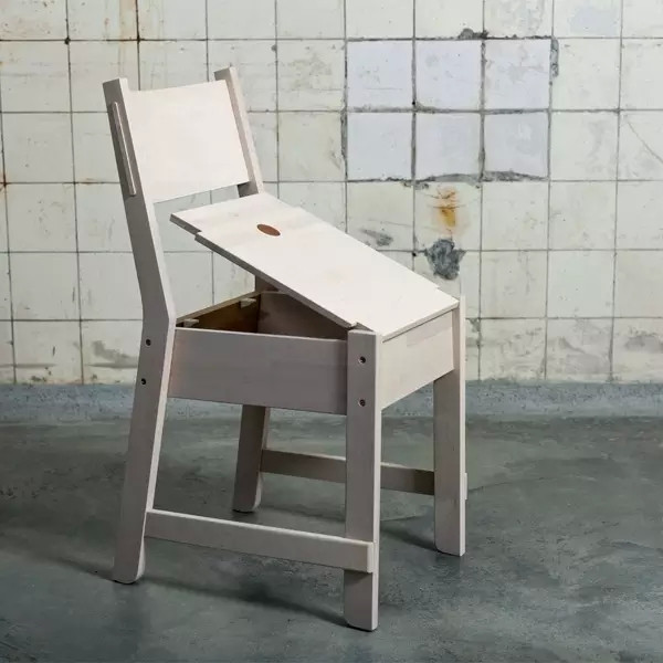 宜家與創(chuàng)意機(jī)構(gòu)合作 展覽結(jié)合智能設(shè)備的極簡(jiǎn)家具(圖8)