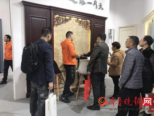 德菲諾實木背景墻亮相第十六屆中國國際門業(yè)展覽會(圖2) 2